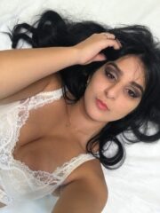 Tinderdan Düşen Esmer Gürcistanlı